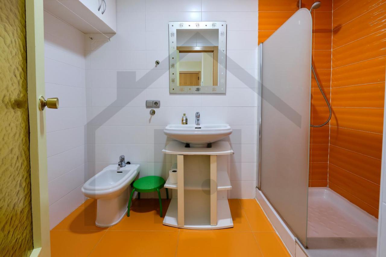 Loft En Oviedo - Ideal Para 3 Personas מראה חיצוני תמונה